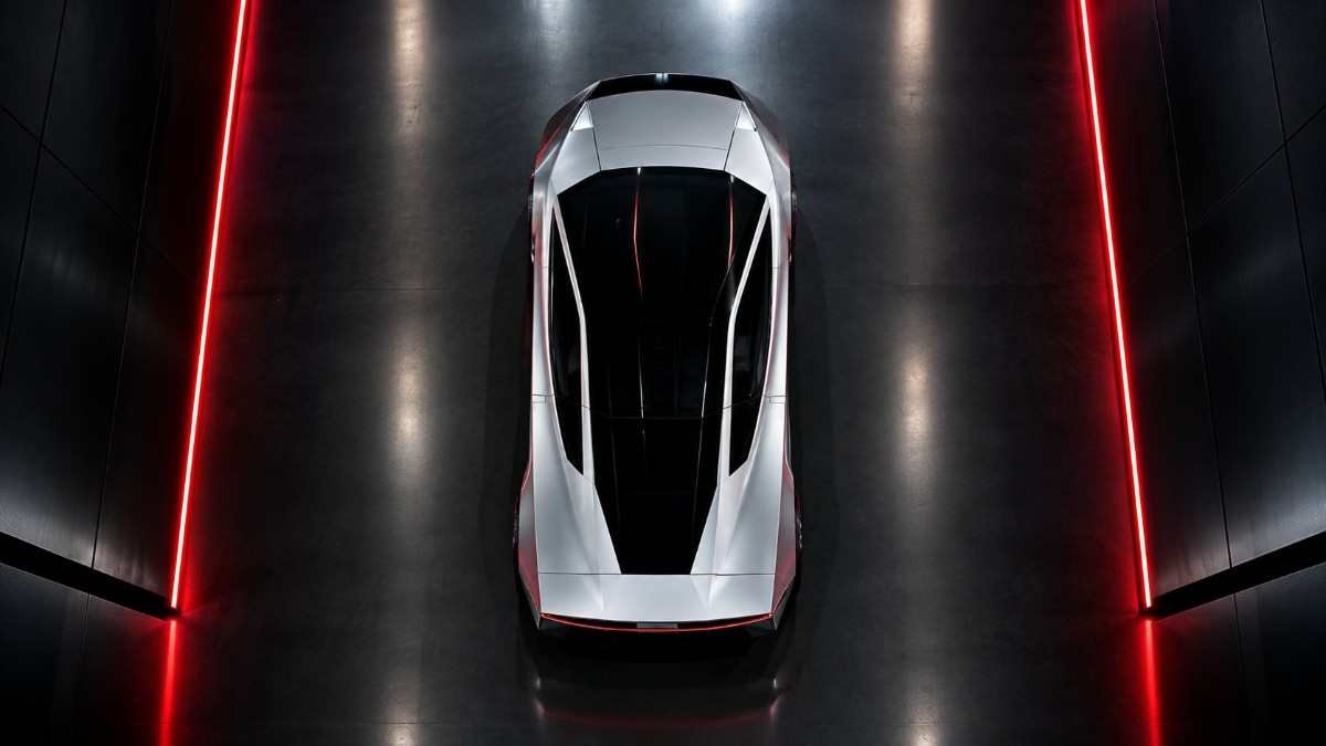 Tesla Roadster top view showing SpaceX thruster design and aerodynamic profile